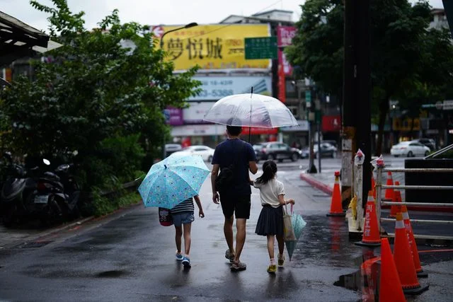 Heavy rain lashes western Japan